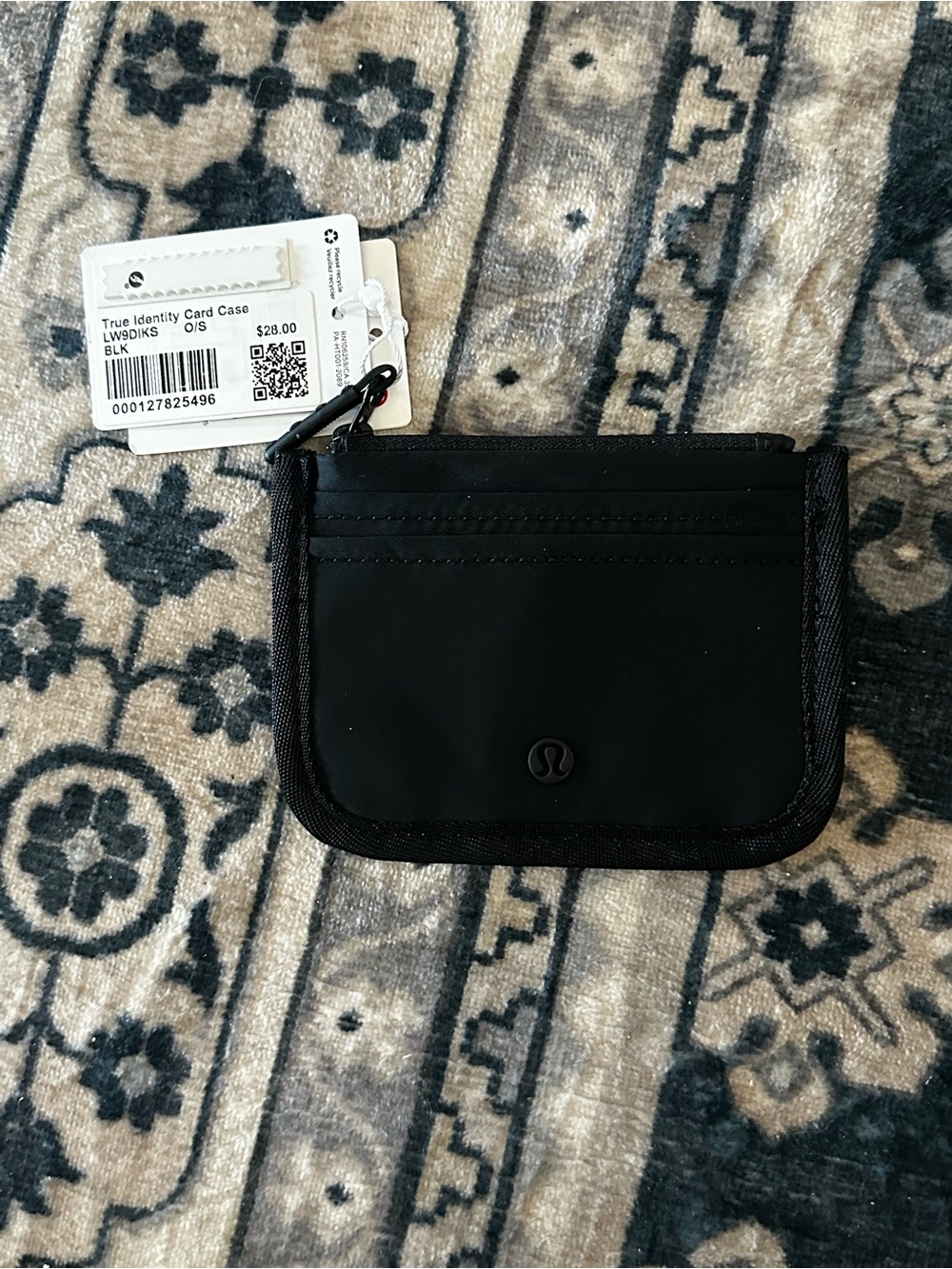 Lululemon True Identity Black Card Case - NWT